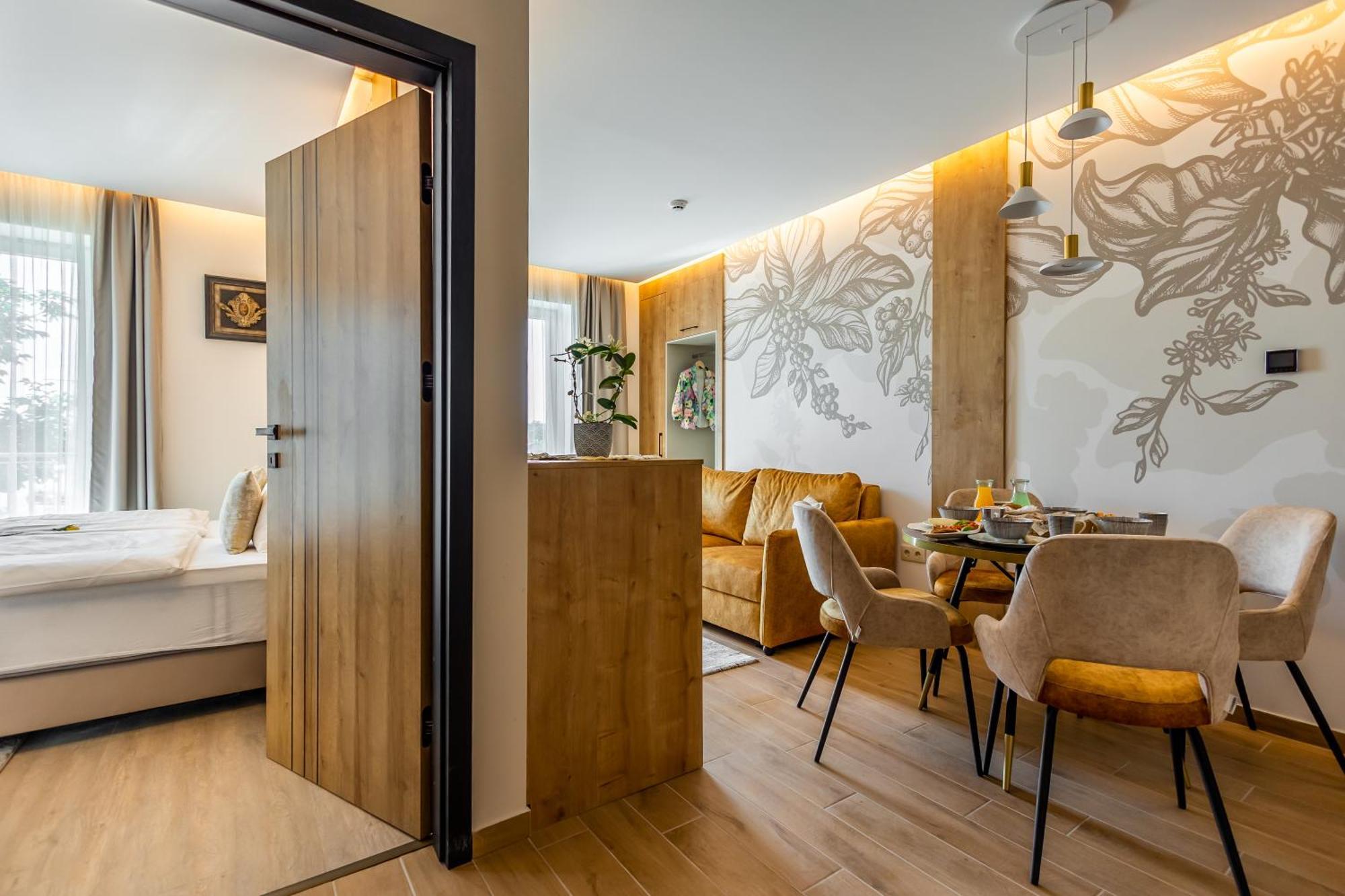 Bed and Breakfast Mokka House Panzio Miskolc Esterno foto